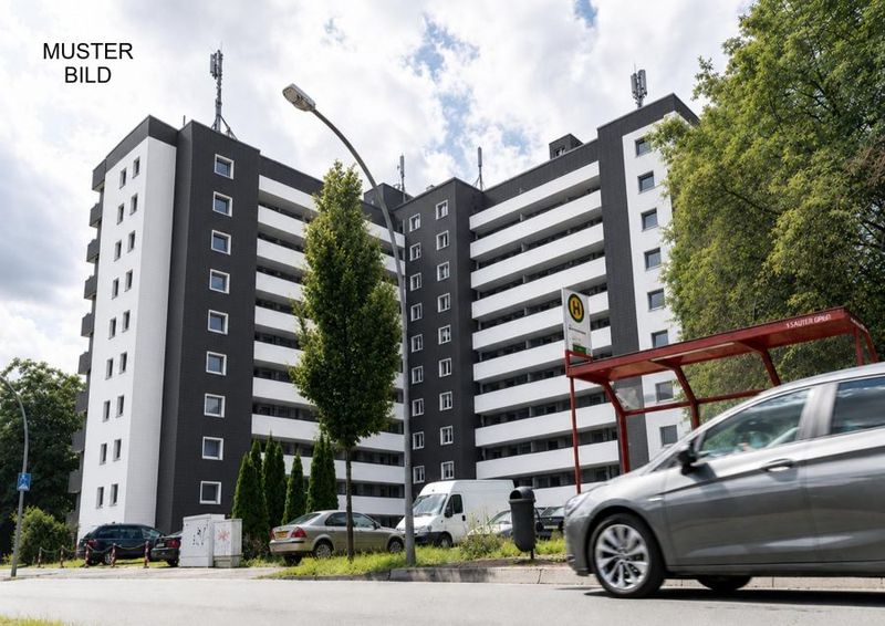 nähe Zentrum,helle 3,5Zimmer Wohnung mit Bad Gäste WC & Balkon.